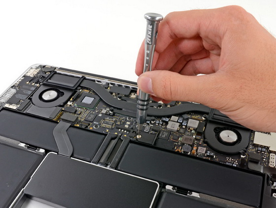 Что делать если сломался Macbook?